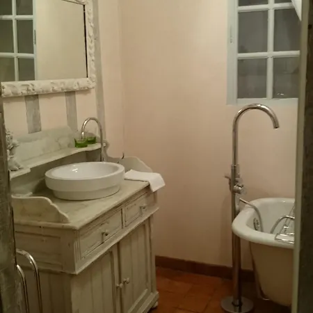 Chateau Des Roises Bucey-en-Othe