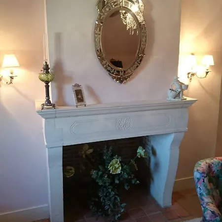 Bed and Breakfast Chateau Des Roises